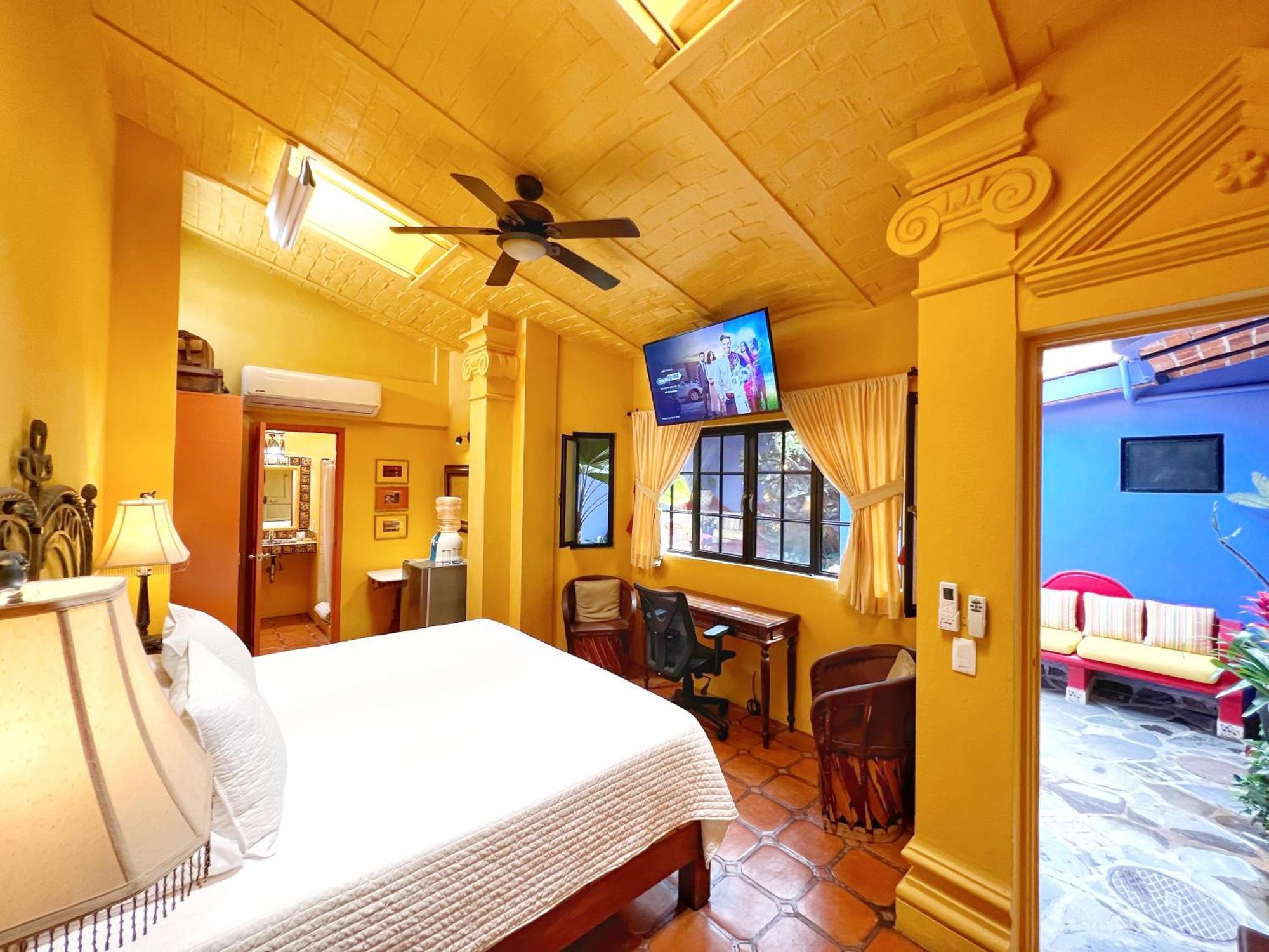 Estrellita'S Bed & Breakfast Ajijic Ngoại thất bức ảnh