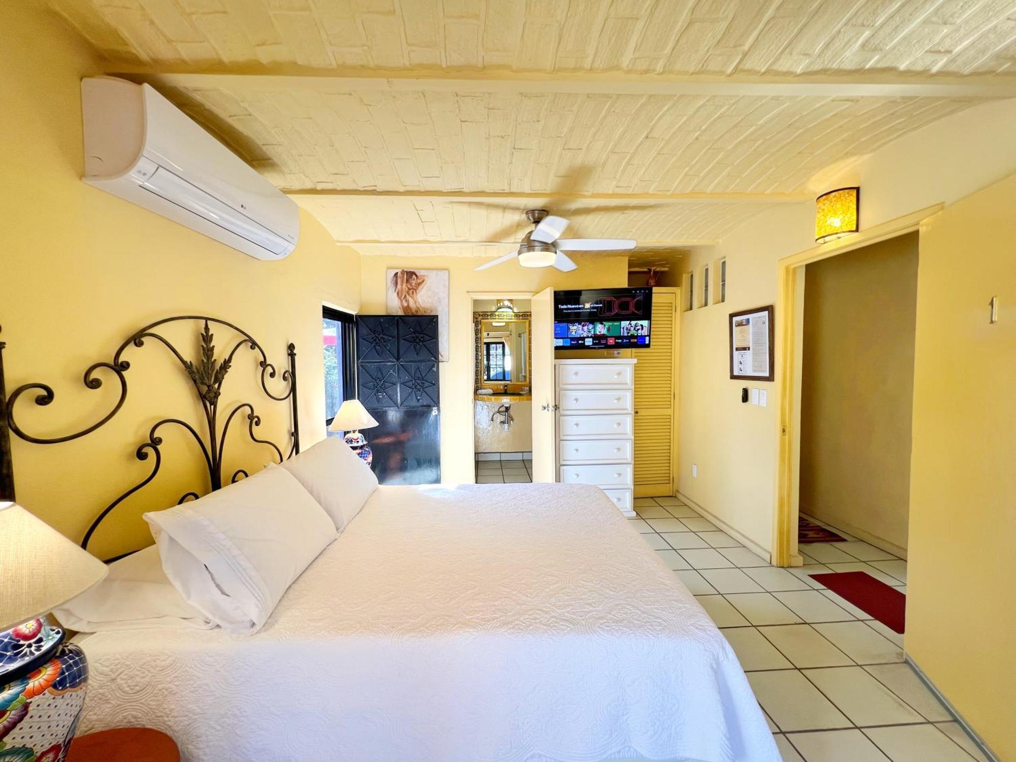 Estrellita'S Bed & Breakfast Ajijic Ngoại thất bức ảnh